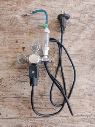 Regulador Blau con cuentagotas y solenoide