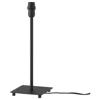 Lámpara de mesa Ikea beige y negra