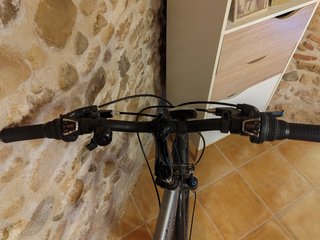 Bicicleta Híbrida Gris