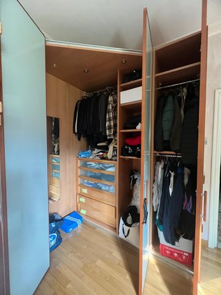 Cabina armadio angolare ante vetro