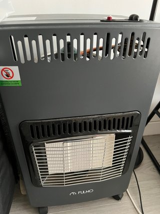 Estufa Fulmo casi sin uso!!! Liquido por viaje!!