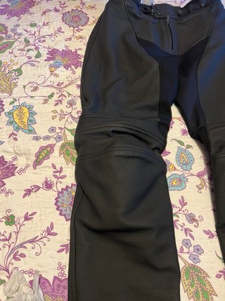 Pantalón de moto IXON cuero Talla M
