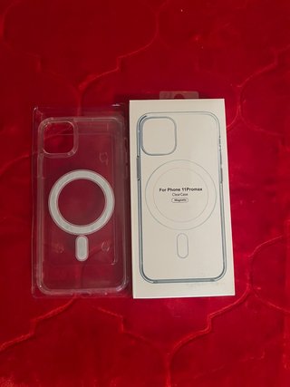 Funda iPhone 11 Pro Max Transparente Magnética