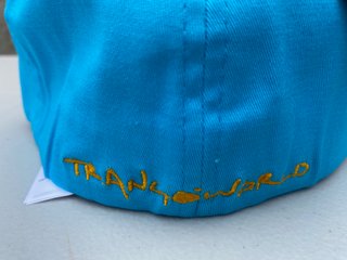 Gorra Sukull Tragoworld Azul y Amarillo