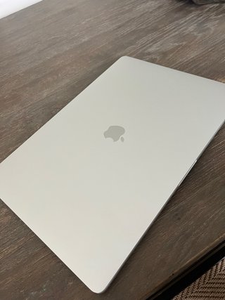 MacBook Pro 16 (2019) i9 64GB RAM 2TB SSD