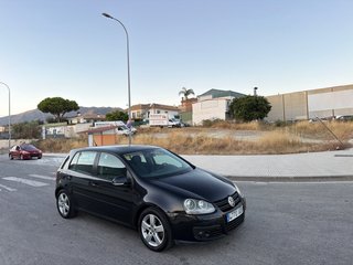 VOLKSWAGEN GOLF V GT 2.0 TDi 140CV NACIONAL