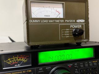 ICOM IC-736 HF/50MHz Alimentación 220V-Acoplador