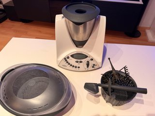 Thermomix TM31 con accesorios