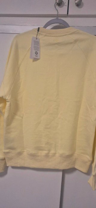 Sudadera Ami Paris. Talla M. Nueva con etiqueta