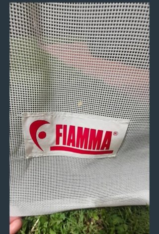 Cerramiento Verano Fiamma con Rafter