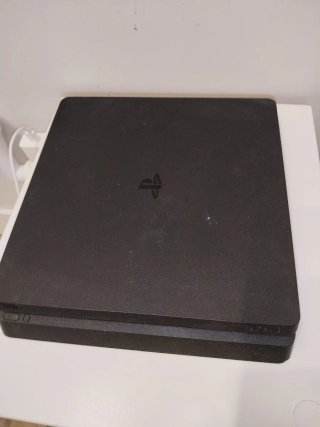 PS4 SLIM 500GB