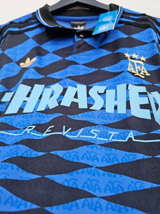 Camiseta Adidas Argentina Thrasher Edición Especia