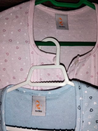 Tres camisones