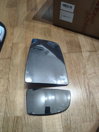 Espejo Retrovisor derecho de Ford Transit 2017