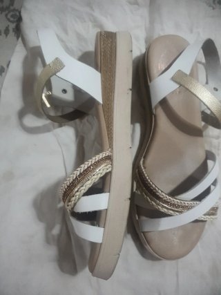 Sandalias Porrone Oro y Blanco