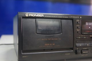 Pioneer CT-W620R Stereo Double Cassette Deck