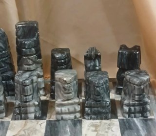 Juego de Ajedrez Azteca de Mármol