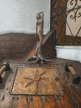 Scultura in legno artigianale anni '80