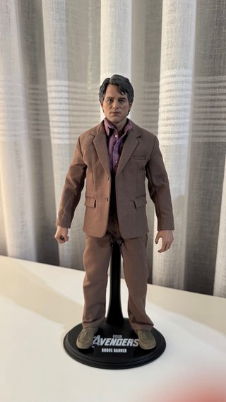 Figura Hot Toys Bruce Banner