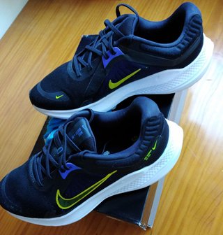 Nike Quest 5 Talla 42 Originales