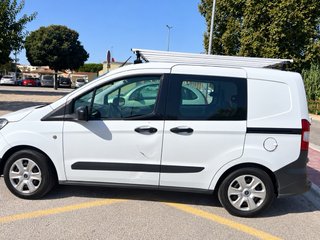 Ford Transit Courier 2016