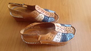 Sandalias de mujer de cuero multicolor