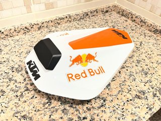 Colin KTM Duke Red Bull