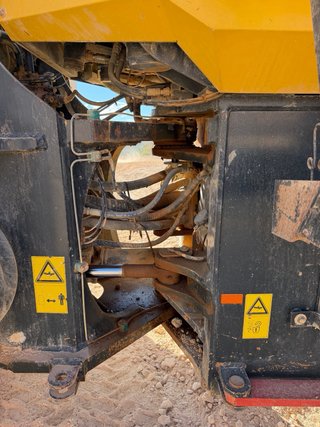 Pala Cargadora Komatsu WA480-5