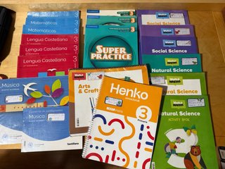 Libros 3 primaria santillana colegio leones
