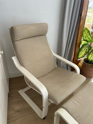 Butaca y reposapiés Ikea