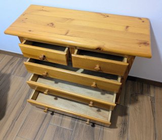 CÓMODA MADERA DE PINO