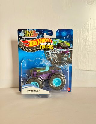 Hot Wheels Monster Trucks Twin Mill Color Shift