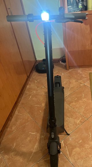 Patineta Eléctrica Negra Xiaomi 4PRO