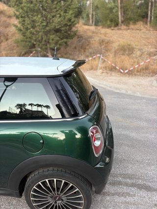 MINI Cooper 2012