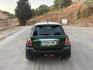 MINI Cooper 2012