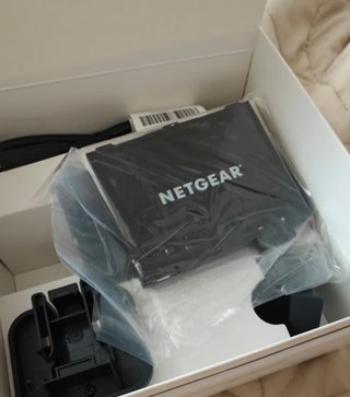 Router Netgear Nighthawk M6 Pro 5G WiFi 6E