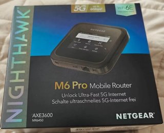 Router Netgear Nighthawk M6 Pro 5G WiFi 6E