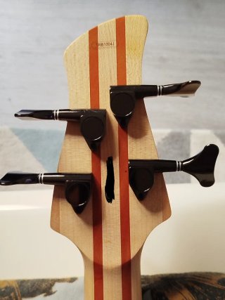 Bajo Yamaha TRB 1004J