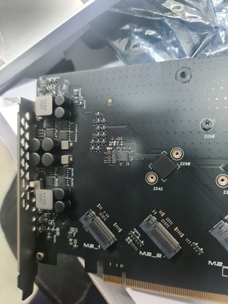 ASUS HYPER M.2 X16 GEN 4 CARD