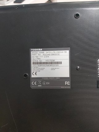 Portátil Toshiba Negro