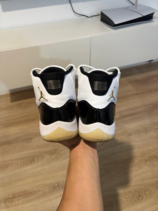 Air Jordan 11 Retro Gratitude
