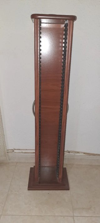 Estantería para CDs de madera