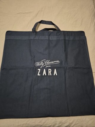 Portatrajes Zara x Willy Chavarria Lona Negro