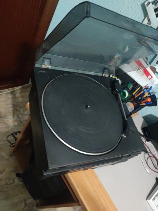 Sony Tocadiscos PS-LX43P y CD CDP-M18