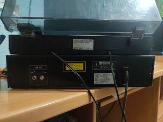 Sony Tocadiscos PS-LX43P y CD CDP-M18