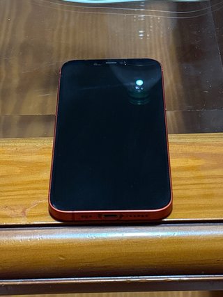 iPhone 12 Rojo