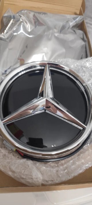 Emblema Mercedes W205