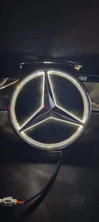 Emblema Mercedes W205