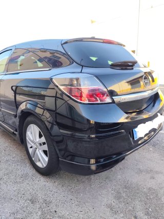 Opel Astra 2010