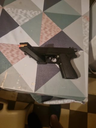 Pistola tipo Nerf